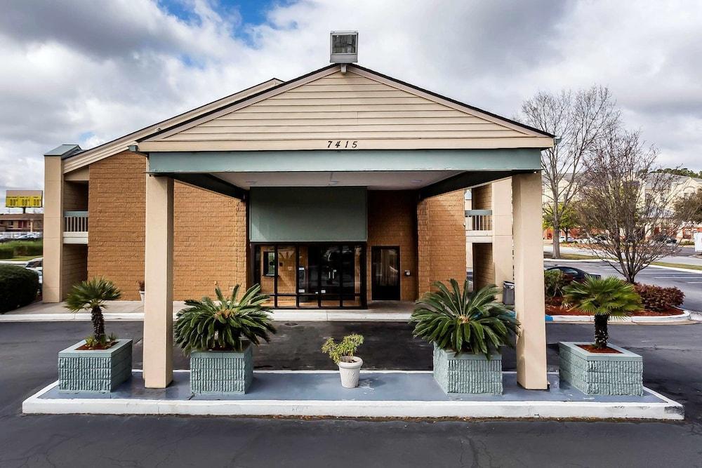 Econo Lodge North North Charleston Exterior photo